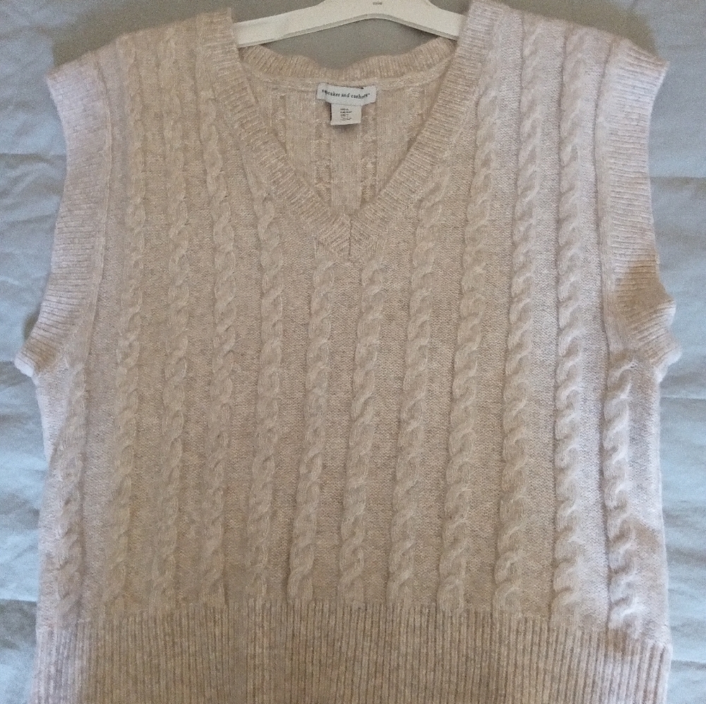 Women's Oversized Sweater Vest SIize S